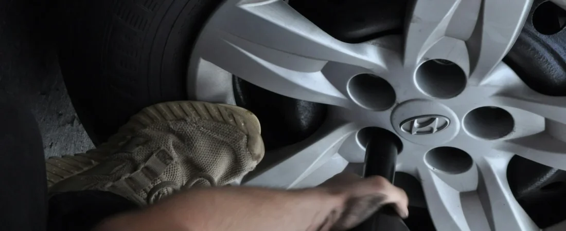 8 Key Benefits of Mobile Tyre Filling for UK Drivers in 2026