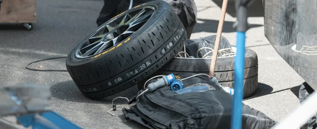 Mobile Tyre Services for Flat Tyres Mobile Tyre Services for Flat Tyres